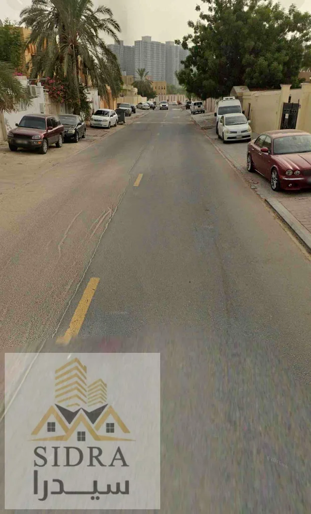 عقار استثماري في زاوية مميزة للتطوير في الرشيدية 2 - عجمان63885883178114111