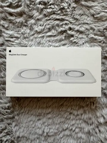 Apple MagSafe Duo Charger
