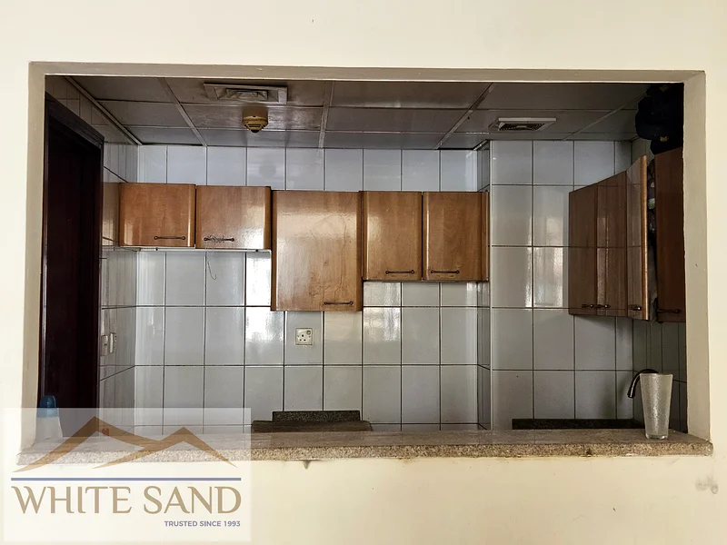 CHiNA    Cluster  I   Ready To Move    |   With Balcony  |    Family Building63806288049923113