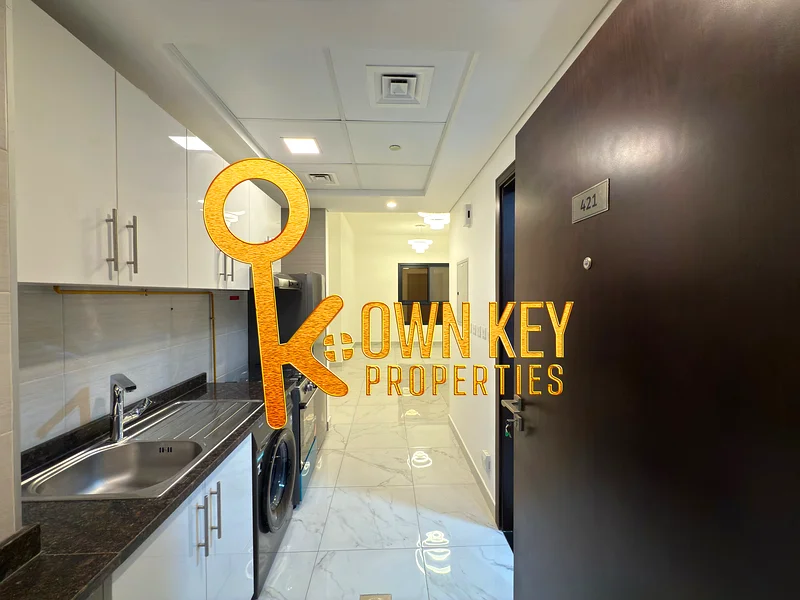 Beautiful Studio | 6 Cheques | Ready To Move63782417985794112