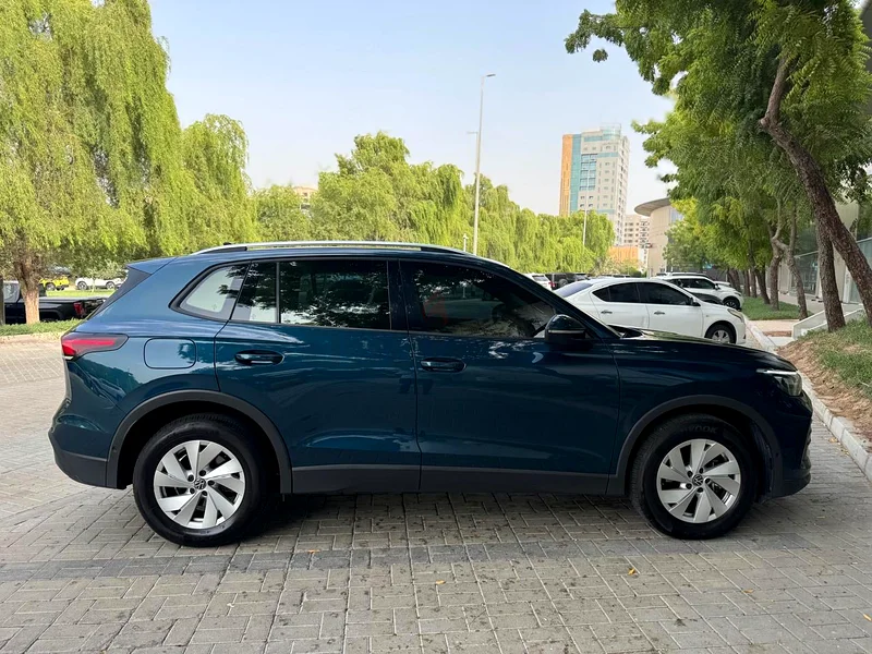 Tiguan 1.4  new shape life GCC under warranty and free service contract63699034739842111