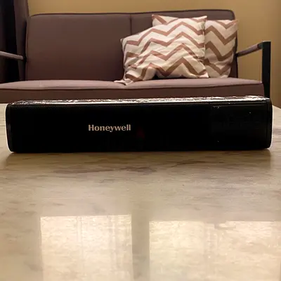 Sleek Honeywell Bluetooth Speaker - Perfect for Your Home