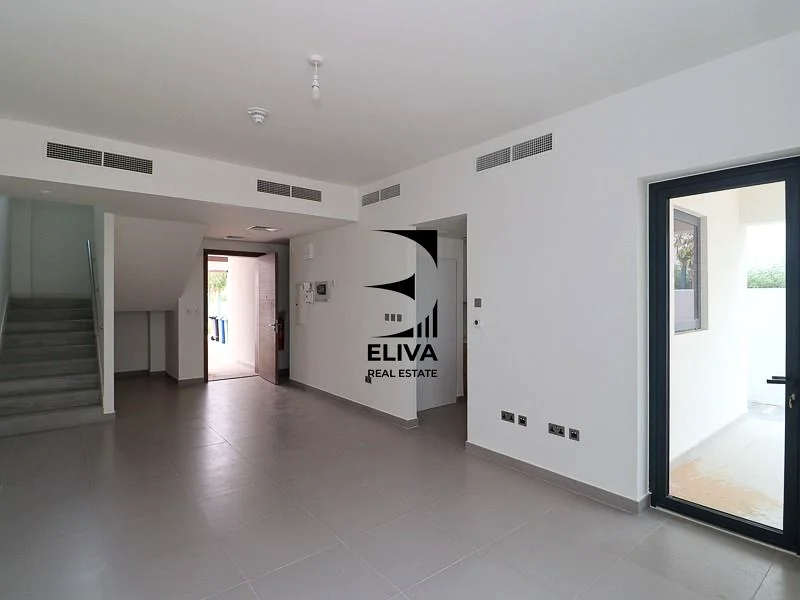 Single Row | End Unit | Park View63848388325634112