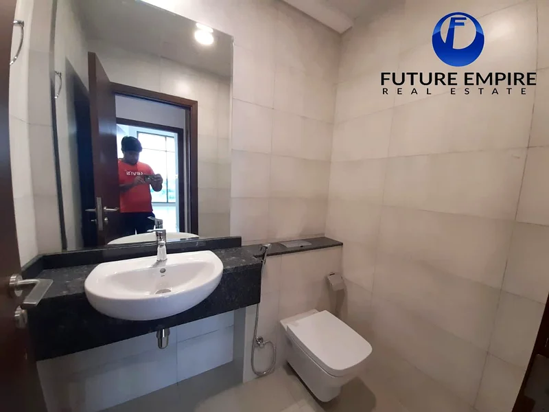 HUGE 1BHK + LAUNDRY AREA | NEARBY GARDEN AND METRO63724887863043114