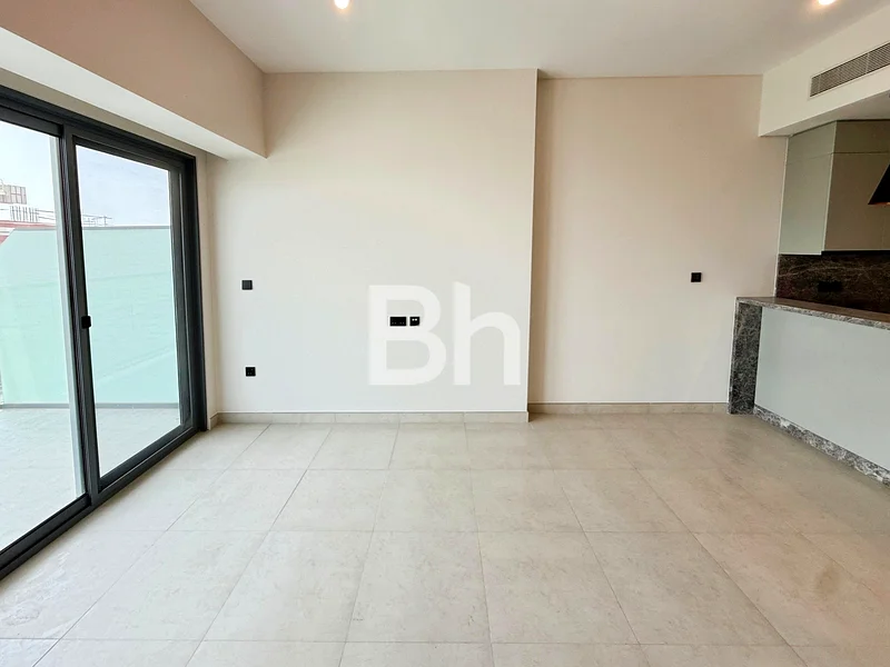 High Floor | Balcony | Golf Course View | Study63738668456194111