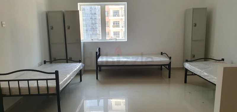 Ladies Bed space with attached Bath in DSO63797093370371110