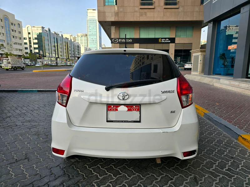 تويوتا ياريس 201563699051449986113