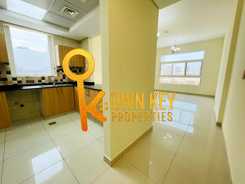 Beautiful 2BHk | 6 cheques | Ready To Move63782826185730113