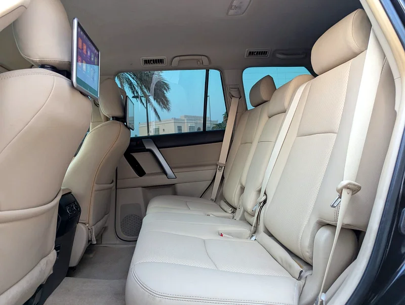 TOYOTA PRADO 2019 V4 2.7L GCC IN EXCELLENT CONDITION63700380608514113