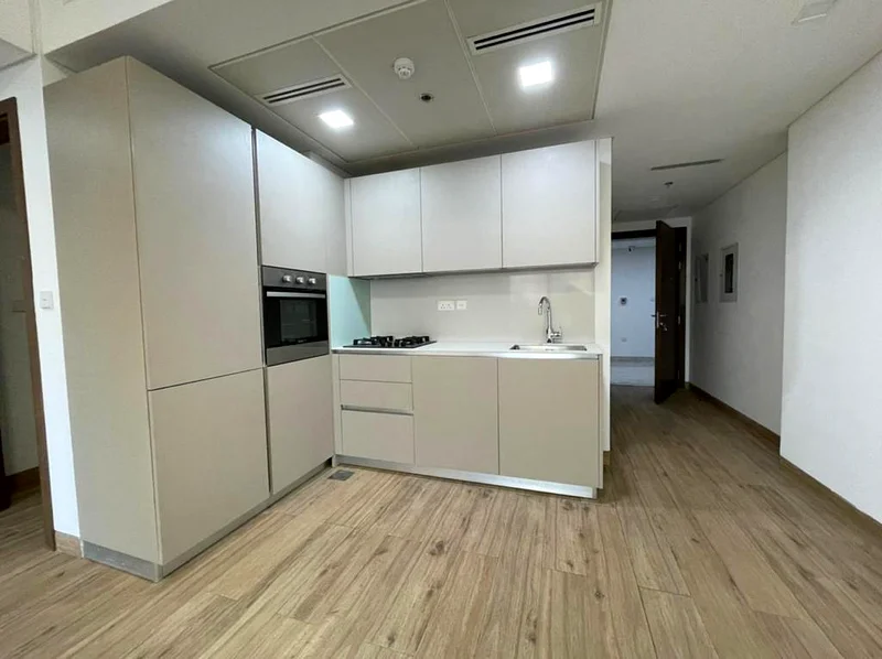 Comfortable 1BHK with Balcony | 823 Sqft63731272867585110
