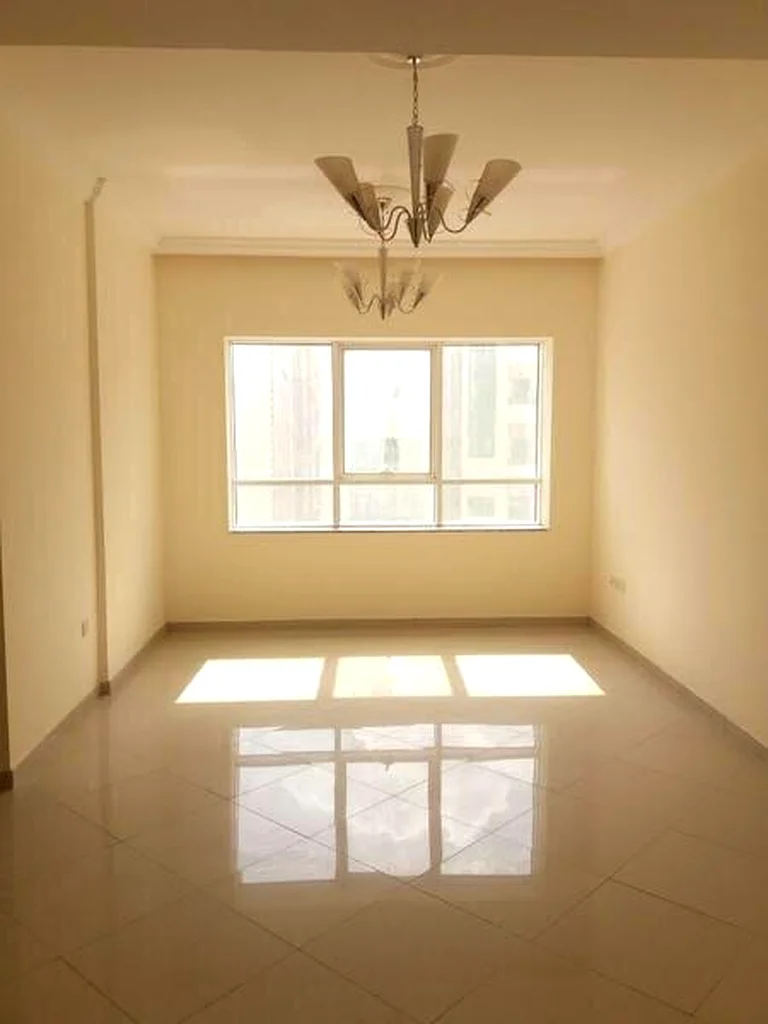 HOTT OFFERS ON 1 BR HALL APARTMENT,29K,30K,32K,34K 1 MONTH FREE 0N SAME LINE SAHARA ON SHARJAH DUBAI BORDER ON RTA BUS STOP F24 AND SAFEER MOLL AREA63707133680130111