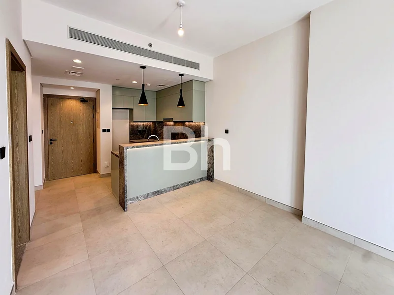 Golf Course View | High Floor | Under Warranty63738668465025111
