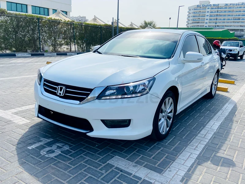 Honda accord (V4) 2014 GCC63699032797954110