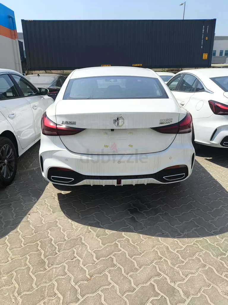 2025 MG5 Luxury 1.5L 129HP63699027386242112
