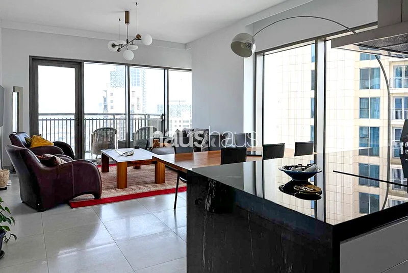 Stunning upgrades | Burj View | Vacant on Transfer64025379476483113