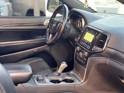 2021 JEEP GRAND CHEROKEE 照片 8