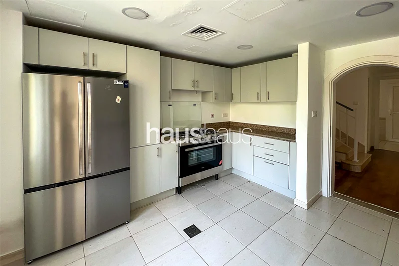 Type 3E | Large Plot | Back to Back63728636884995113