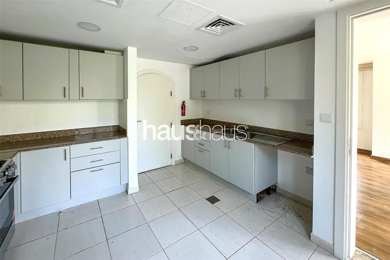 Type 3E | Large Plot | Back to Back63728636884995114