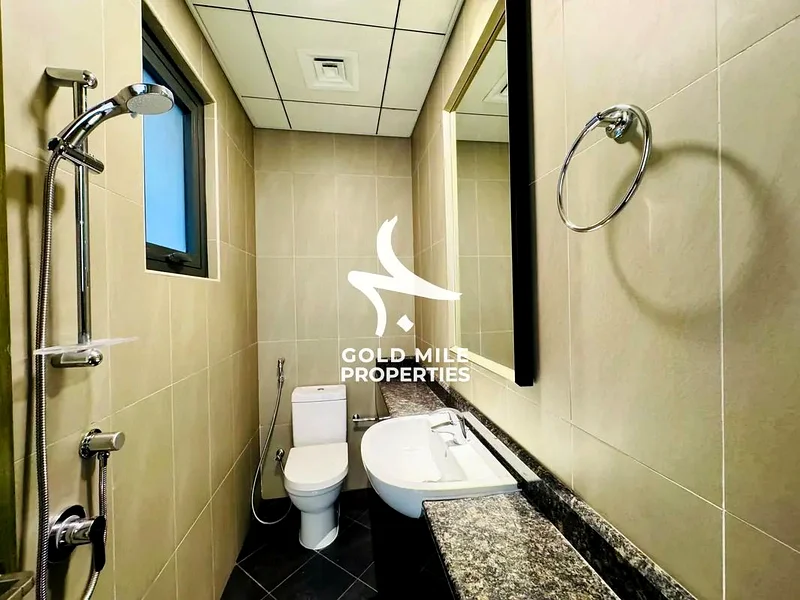 SPACIOUS 1BHK || FOR FAMILY || NEAR SUPERMARKETS & RESTURANTS63744985235971114
