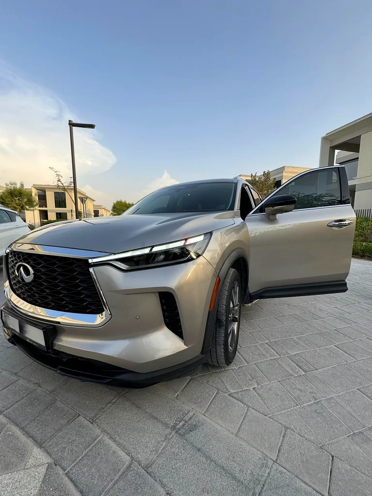 2023 Infiniti QX60 – Gold, Panoramic Roof, Accident-Free, 7-Seater63699030409603114