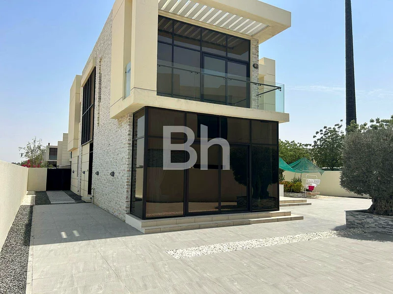 Best Price | Huge Layout | Beautifully Designed63738297049089110