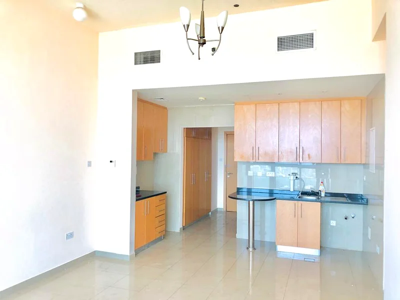 ✨🏙 Sea View Studio for Rent in Julphar Tower – AED 29,000 ✨🌊63813320241538111