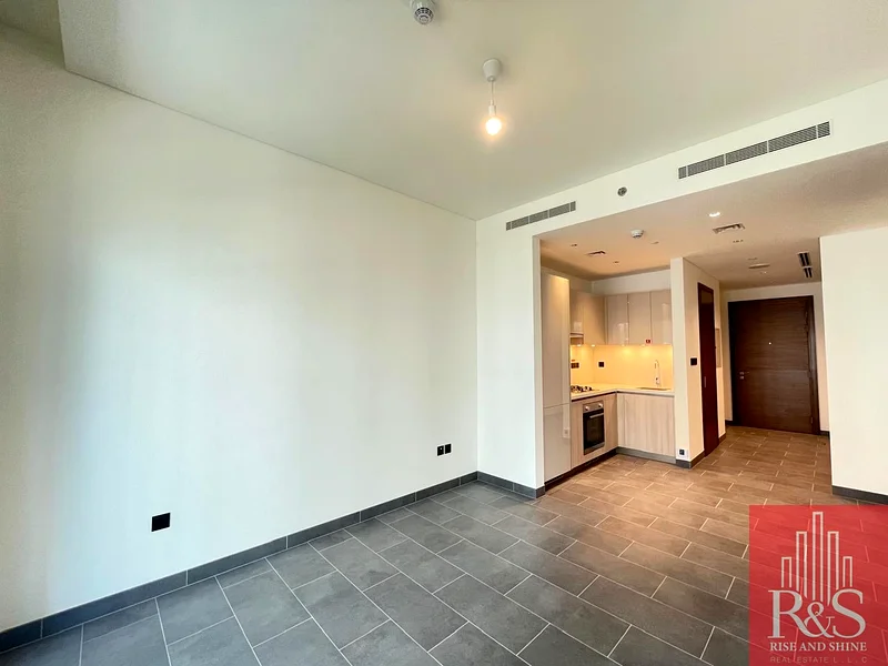Vacant | Amazing View | Huge Layout63759058820738111