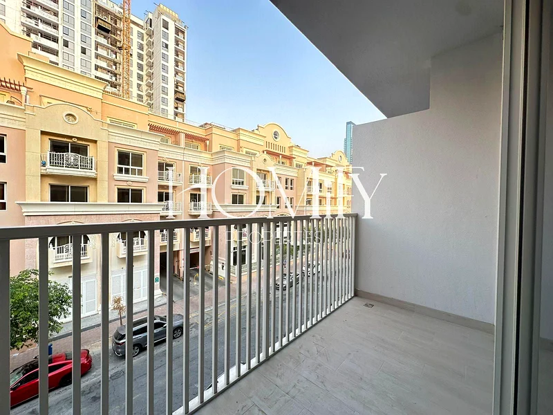 Fully Furnished | Vacant | Best Price63787809071361114