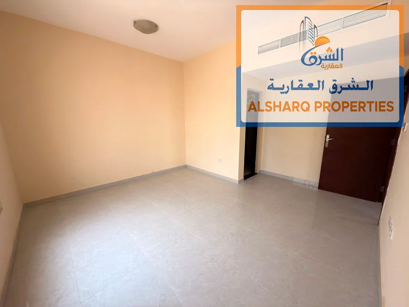 واحدة من أكثر الشقق جمالاً في عجمان، وبسعر اقتصادي جداً، غرفتين نوم، صالة، ثلاث حمامات، وغرفة نوم رئيسية بشرفة63721248300547113