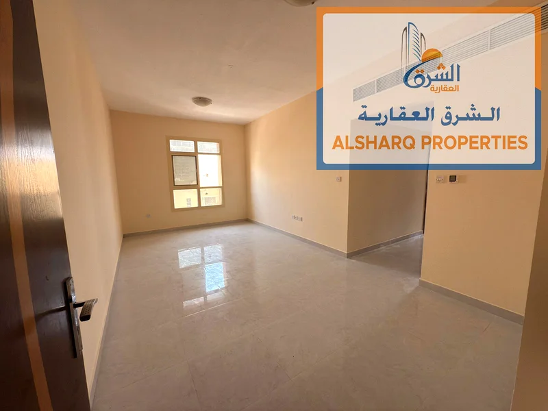 واحدة من أكثر الشقق جمالاً في عجمان، وبسعر اقتصادي جداً، غرفتين نوم، صالة، ثلاث حمامات، وغرفة نوم رئيسية بشرفة63721248300547112
