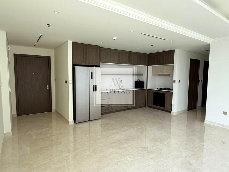 Modern 2BR | Private Balcony | Prime Location63733597220737114