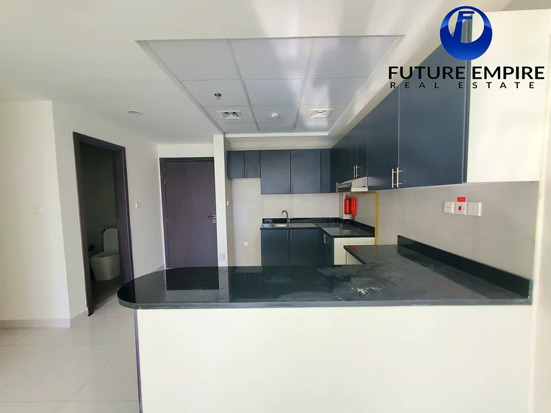 Luxury Unit | 2-Bedroom | Balcony | Gym Pool | Vacant Now63724602105985114