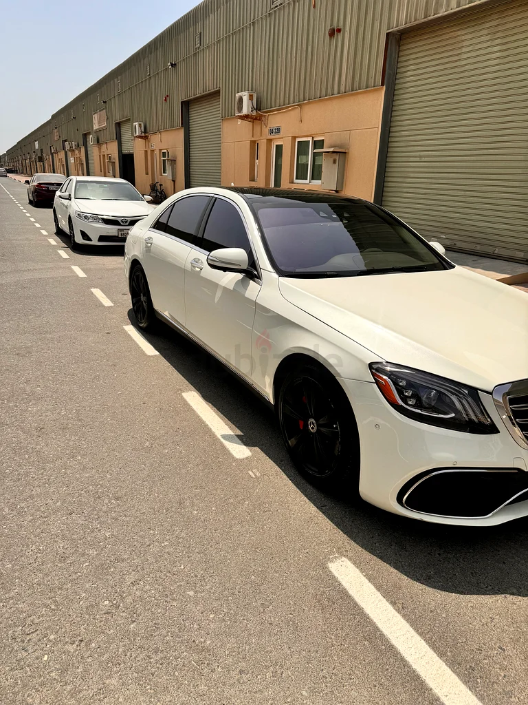 Mercedes Benz S-Class63699045373698111