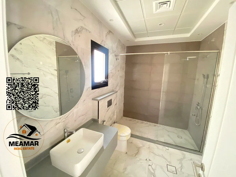 فيلا فاخرة بجانب مسجد بتصميم حديث وتملك حر لجميع الجنسيات63878711732354113