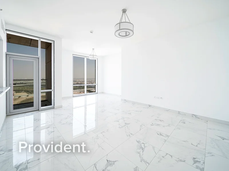 Spacious | Move-In Ready | Panoramic Canal Views63795041403651113