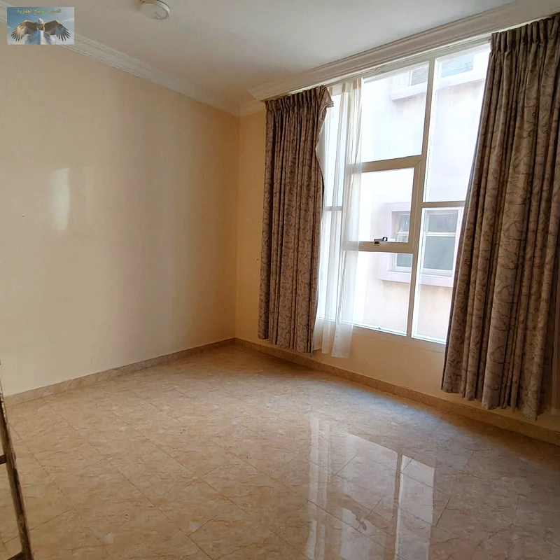 شقة مكونة من غرفتي نوم للإيجار – شارع الاتحاد، عجمان63724125625347111
