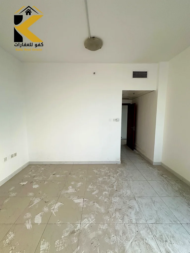 شقة فاخرة للبيع مكونة من 3 غرف نوم في قلب عجمان – برج الفالكون A563885883169153114