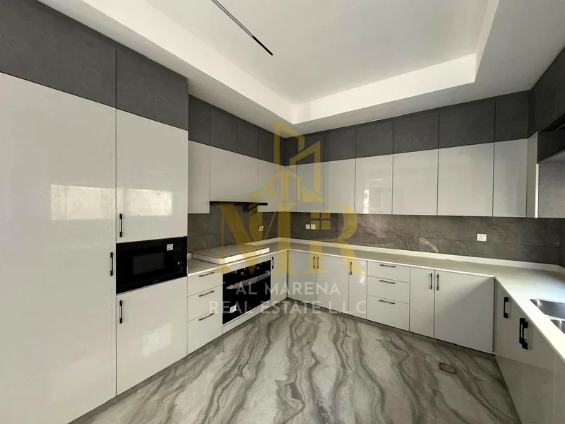 🏡 For Sale – Luxury Villa in Al Bahia, Ajman | 6 Master Bedrooms | Majlis + Living Room with Washbasins | Modern Kitchen | Private Swimming Pool | AE63883086859394114