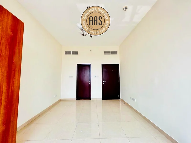 Near to pond park best price in the area 3bhk with Balcony Wardrobes63757071417219113