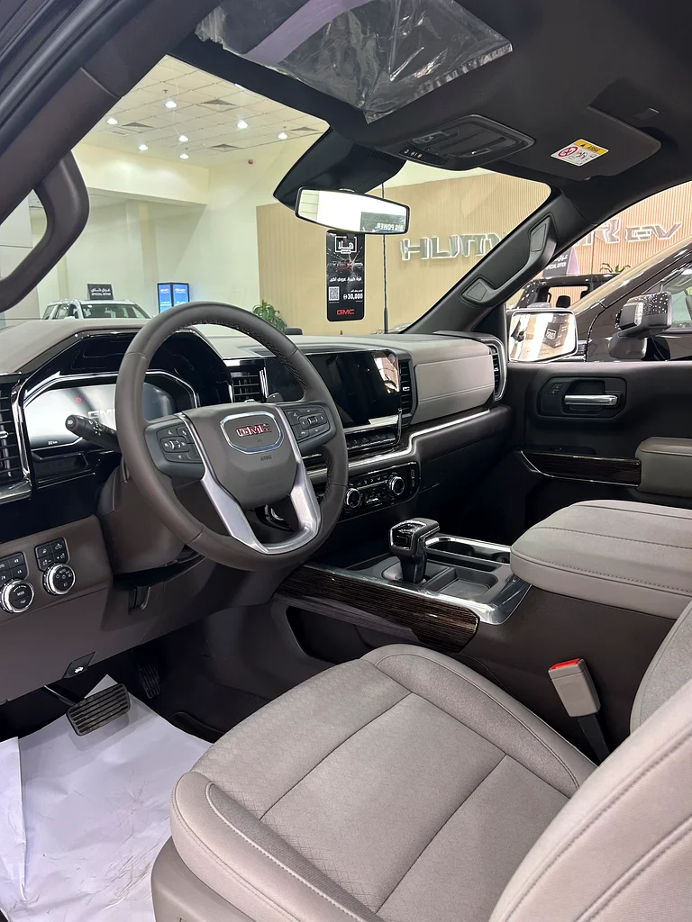 GMC Sierra 202563699028160385113