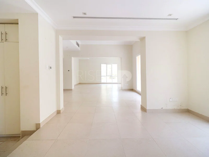 Value For Money | Prime Location | Vacant63917283640321114