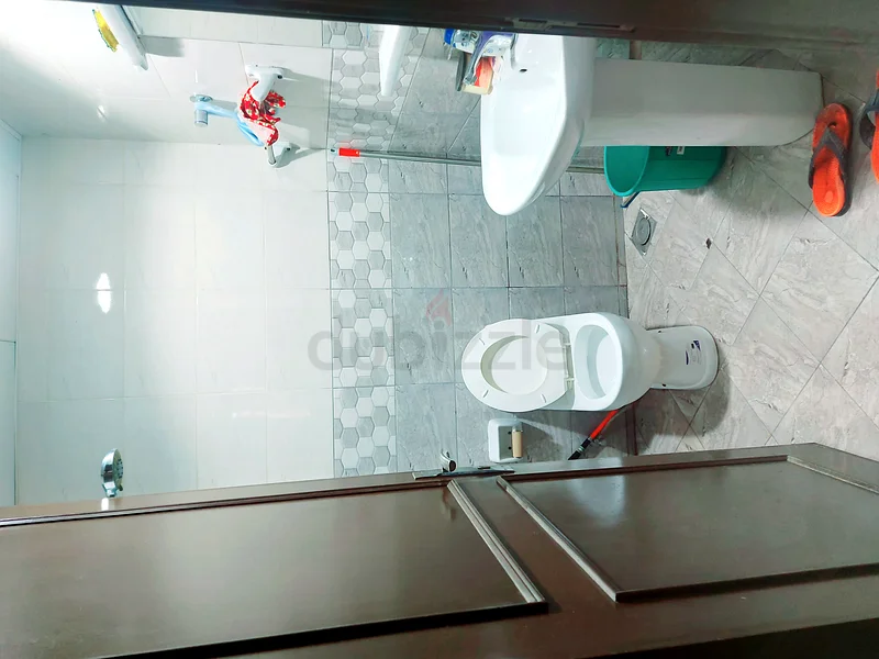 غرفة تنفيذية للعزاب متاحة فقط لشخص واحد.63796043759233112