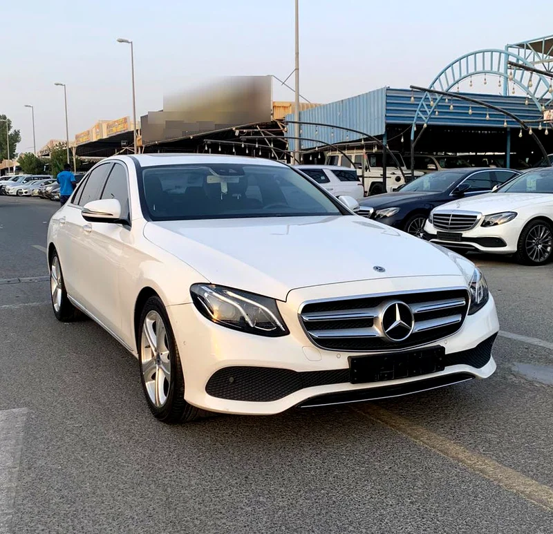 Mercedes-Benz E200 4Matic V4 2.0L Model 201863699044393729112