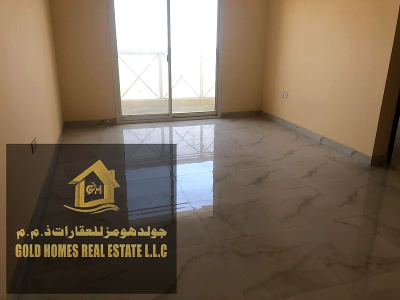 مبنى للبيع يتكون من الطابق الأرضي + 6 طوابق سكنية عائد استثماري 10٪ ممتاز للإستثمار63865234182529112