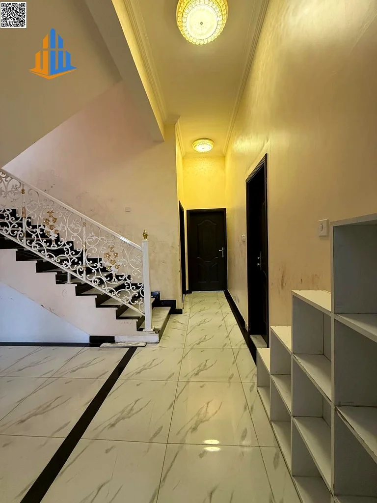 Villa for sale in Al-Muwaihat area | 5 master bedrooms | Close to all services | Freehold for all nationalities63869924557826114