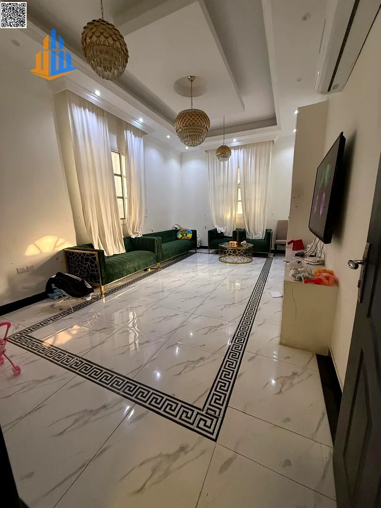 Villa for sale in Al-Muwaihat area | 5 master bedrooms | Close to all services | Freehold for all nationalities63869924557826111