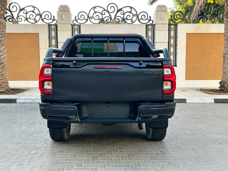 TOYOTA HILUX SR5 2.7L - GCC SPECS - UNDER WARRANTY / 100,000 KM - ACCIDENT FREE - EXCELLENT CONDITION63699052291714113