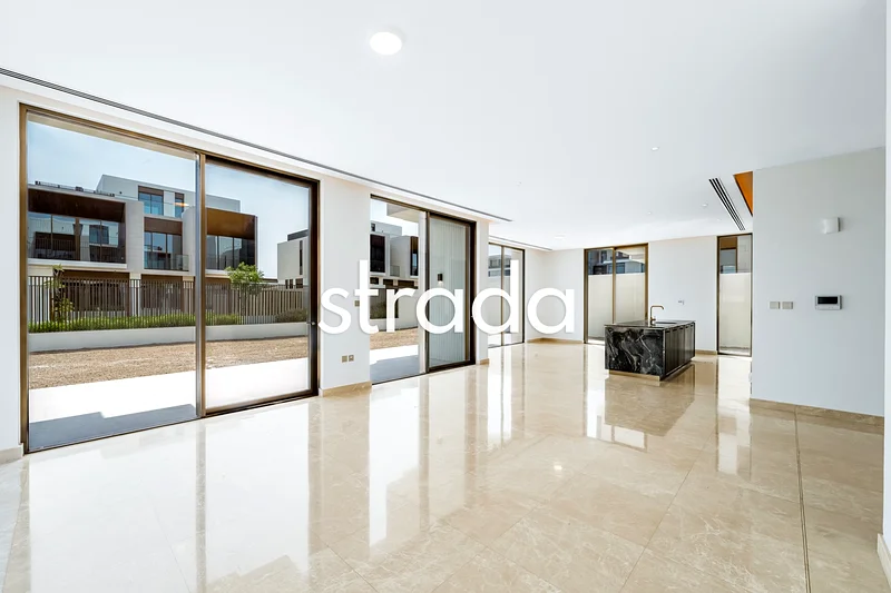 Elie Saab | Large Plot Size | Corner Unit63753557961731112