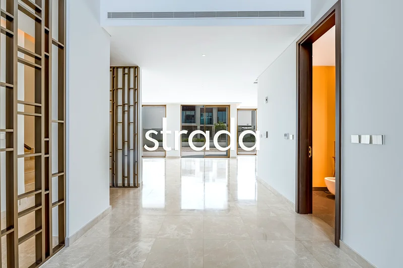 Elie Saab | Large Plot Size | Corner Unit63753557961731111