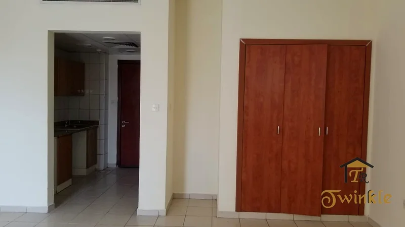 VACANT| STUDIO| WITH BALCONY| FOR RENT63742003315969112